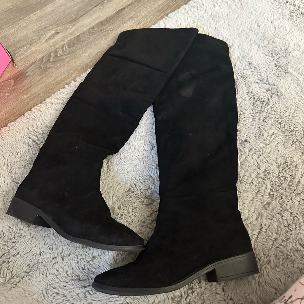 black thigh high boots